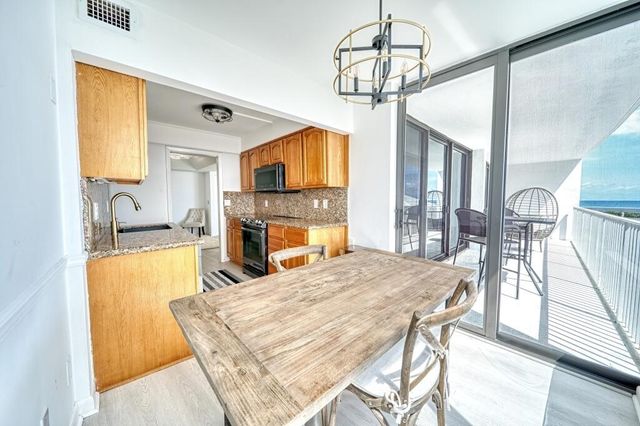 3590 S Ocean Boulevard 207, South Palm Beach, FL 33480