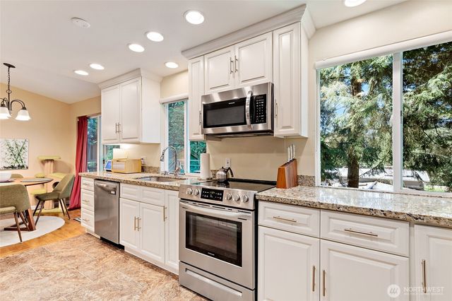 14622 57th Place W, Edmonds, WA 98026