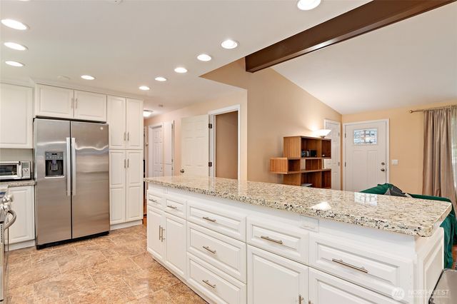 14622 57th Place W, Edmonds, WA 98026