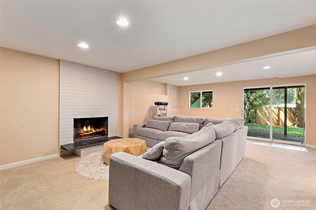 14622 57th Place W, Edmonds, WA 98026