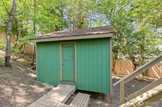 14622 57th Place W, Edmonds, WA 98026