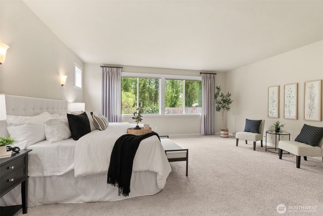 2843 South Bay Road NE, Olympia, WA 98506