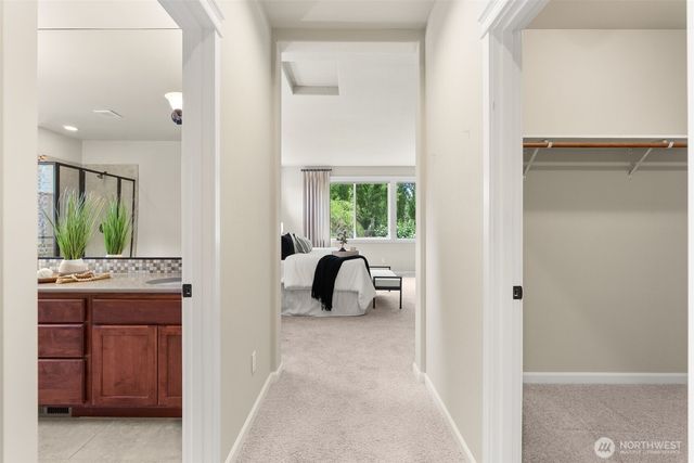 2843 South Bay Road NE, Olympia, WA 98506