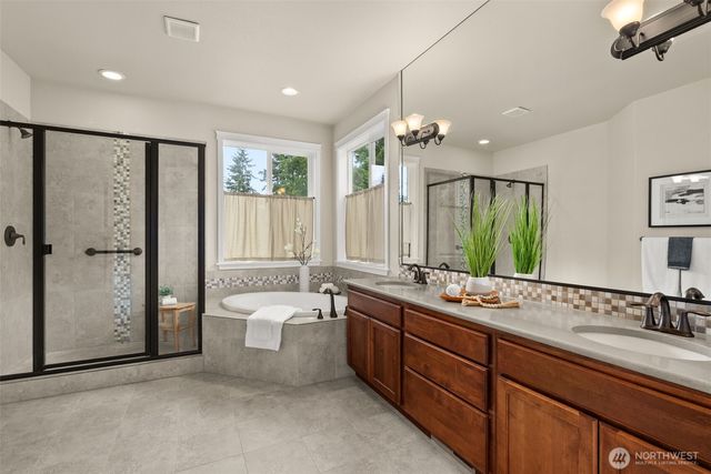2843 South Bay Road NE, Olympia, WA 98506