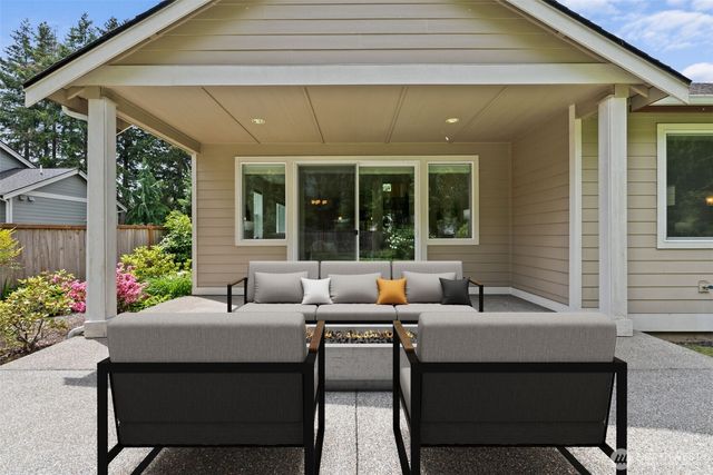 2843 South Bay Road NE, Olympia, WA 98506