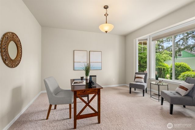 2843 South Bay Road NE, Olympia, WA 98506