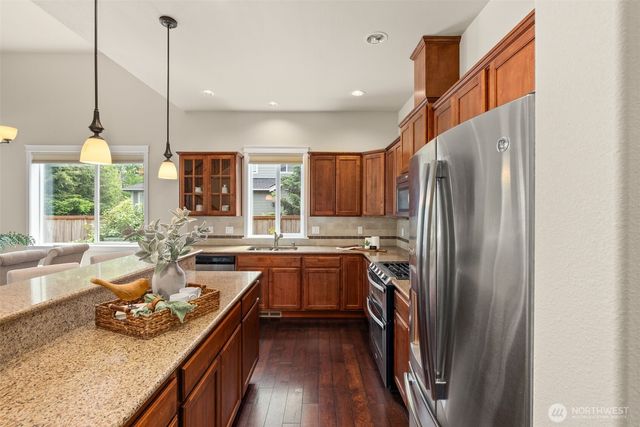 2843 South Bay Road NE, Olympia, WA 98506