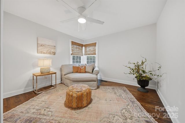 524 Hibriten Drive SE, Lenoir, NC 28645