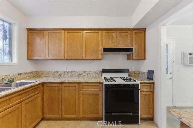715 Van Wig, La Puente, CA 91746
