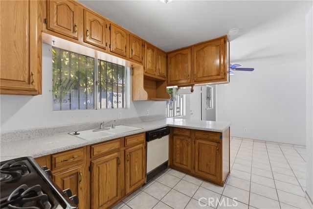 715 Van Wig, La Puente, CA 91746