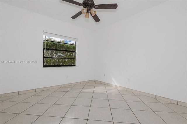 11941 SW 178th Ter, Miami, FL 33177