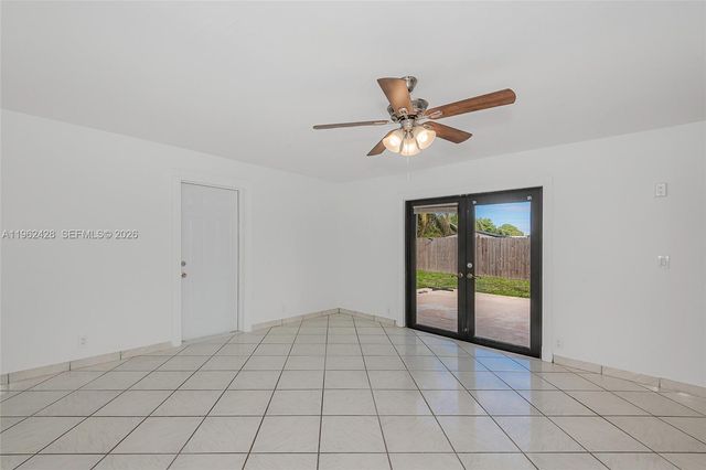 11941 SW 178th Ter, Miami, FL 33177