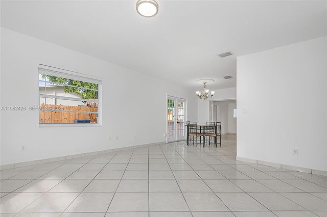 11941 SW 178th Ter, Miami, FL 33177