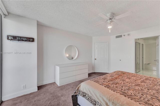 3500 Mystic Pointe Dr 3302, Aventura, FL 33180