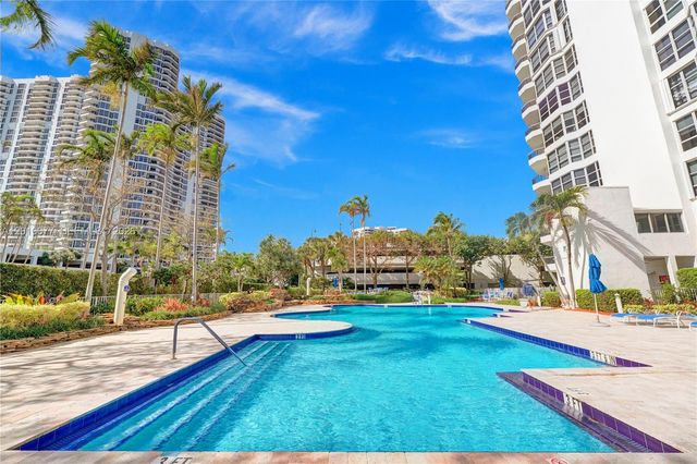 3500 Mystic Pointe Dr 3302, Aventura, FL 33180