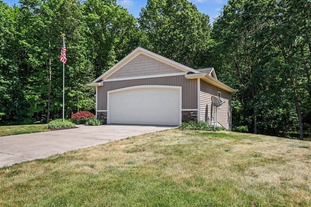 12679 Goldenrod Court, Wayland, MI 49348