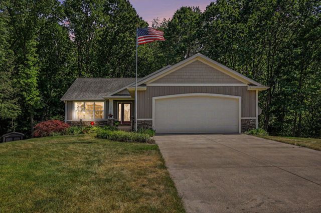 12679 Goldenrod Court, Wayland, MI 49348