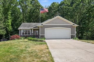 12679 Goldenrod Court, Wayland, MI 49348