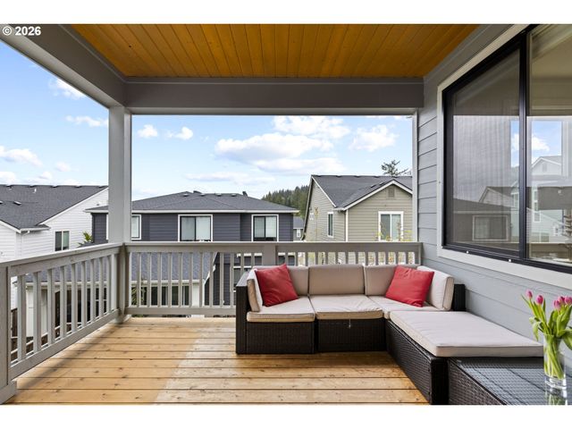 12263 Nw HILLER Ln, Portland, OR 97229