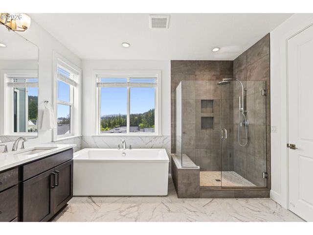 12263 Nw HILLER Ln, Portland, OR 97229