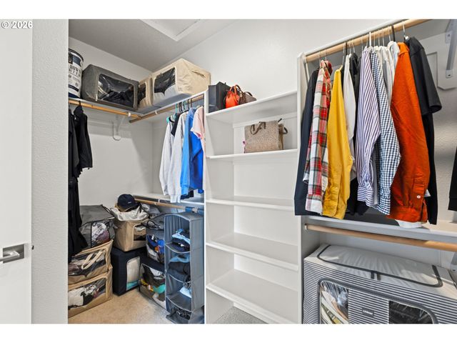 12263 Nw HILLER Ln, Portland, OR 97229