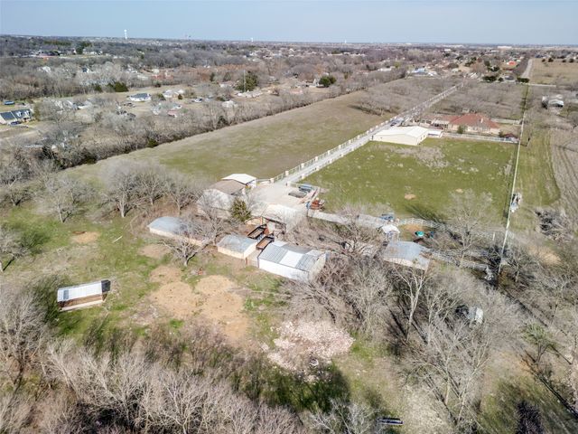 2020 S Bridgefarmer Road, Lowry Crossing, TX 75069