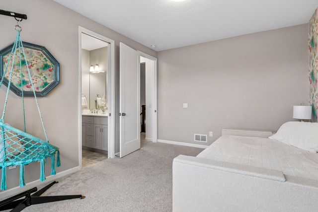 3771 Pete Miller Avenue N, Stillwater, MN 55082