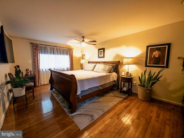 2961 ASHDOWN FOREST, Herndon, VA 20171