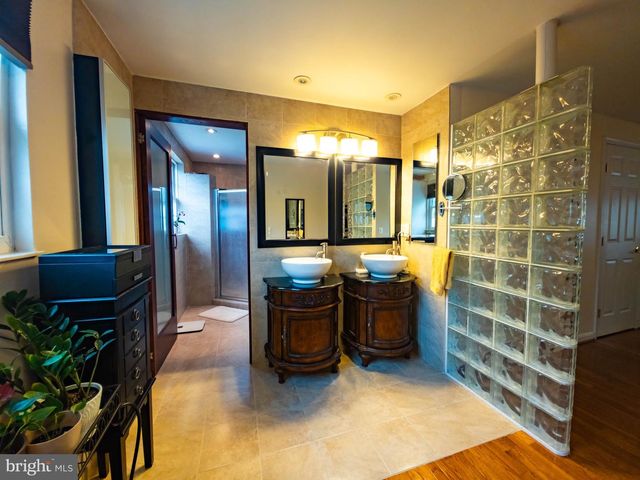 2961 ASHDOWN FOREST, Herndon, VA 20171