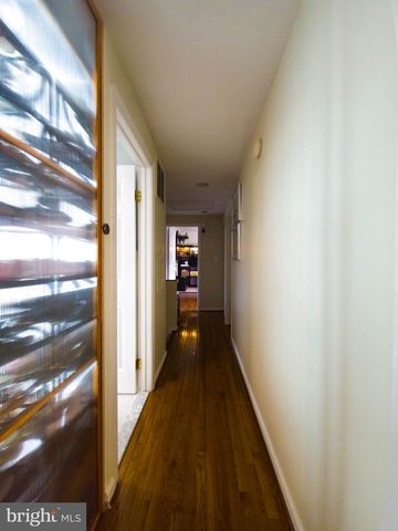 2961 ASHDOWN FOREST, Herndon, VA 20171