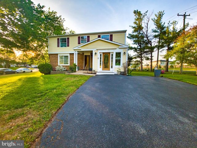 2961 ASHDOWN FOREST, Herndon, VA 20171