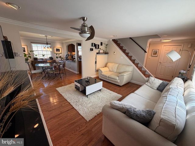 2961 ASHDOWN FOREST, Herndon, VA 20171