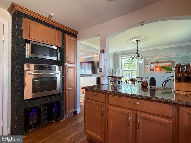 2961 ASHDOWN FOREST, Herndon, VA 20171