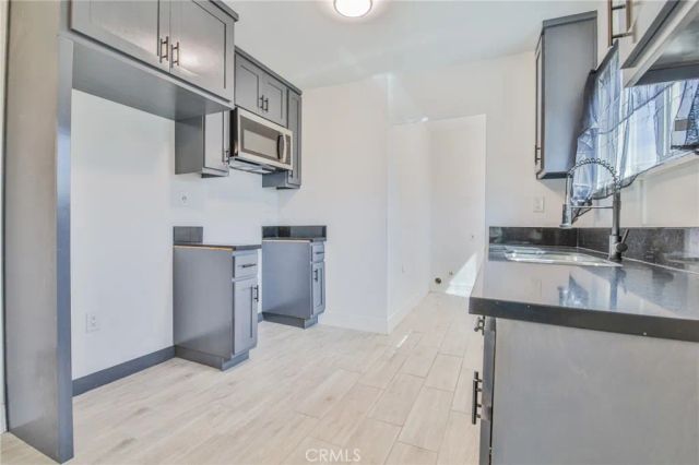 1433 W 96th, Los Angeles, CA 90047