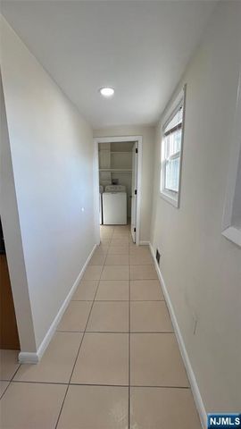 41 Wood Street 2nd FL, Rutherford, NJ 07070