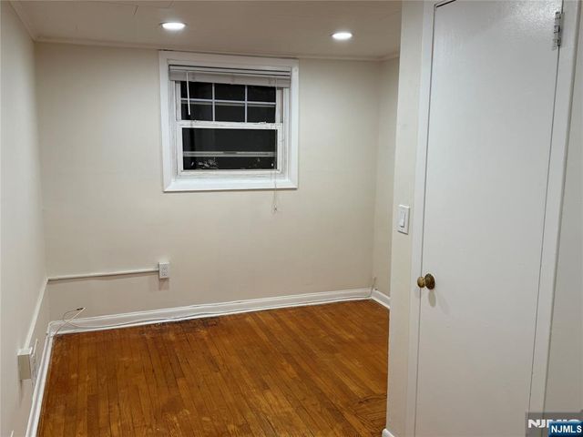 41 Wood Street 2nd FL, Rutherford, NJ 07070