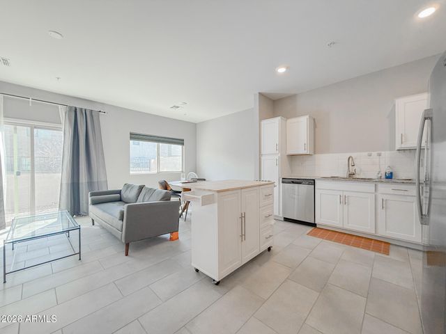 2269 W ECHO Lane, Phoenix, AZ 85021