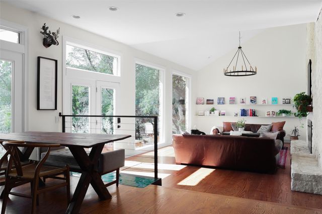 3400 Beartree CIR, Austin, TX 78730