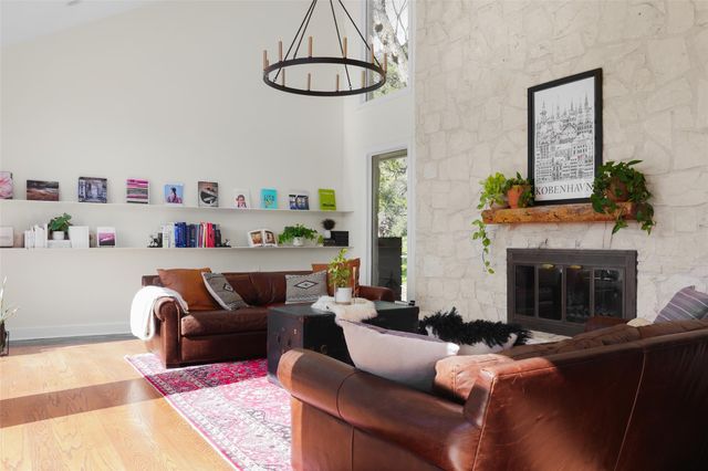 3400 Beartree CIR, Austin, TX 78730