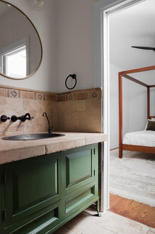 3400 Beartree CIR, Austin, TX 78730