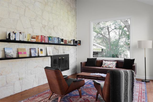 3400 Beartree CIR, Austin, TX 78730