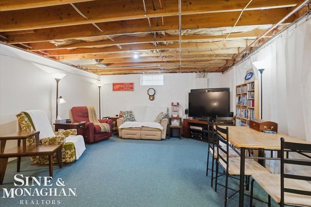 2109 Ash Street, Saint Clair, MI 48079