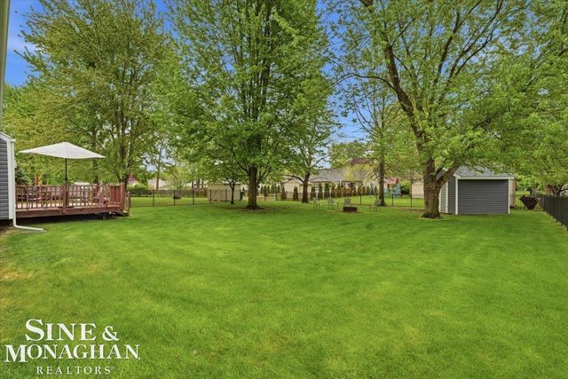 2109 Ash Street, Saint Clair, MI 48079