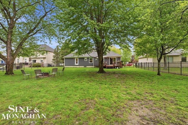 2109 Ash Street, Saint Clair, MI 48079