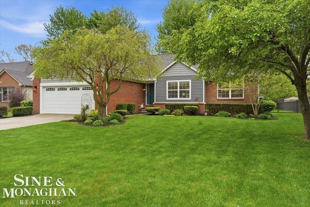 2109 Ash Street, Saint Clair, MI 48079
