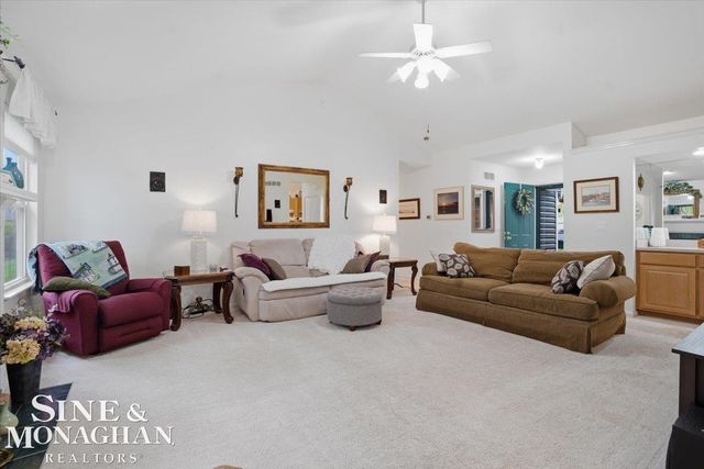 2109 Ash Street, Saint Clair, MI 48079
