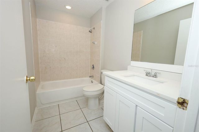788 LINCOLN PARKWAY, Oviedo, FL 32765