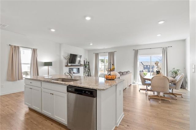 62 Tumbling Waters Trail, Dawsonville, GA 30534