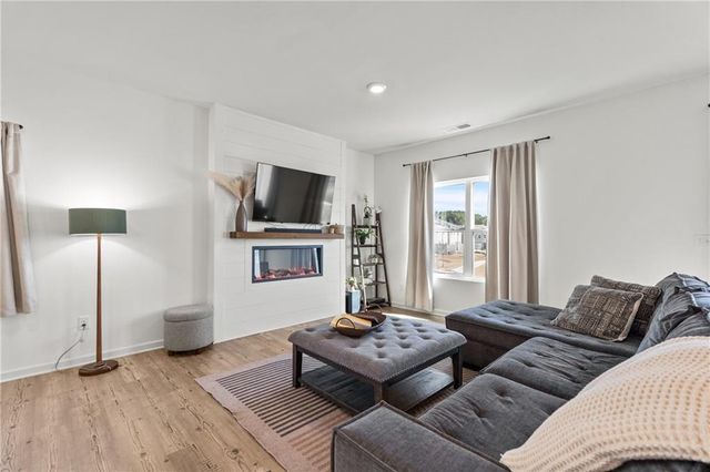 62 Tumbling Waters Trail, Dawsonville, GA 30534