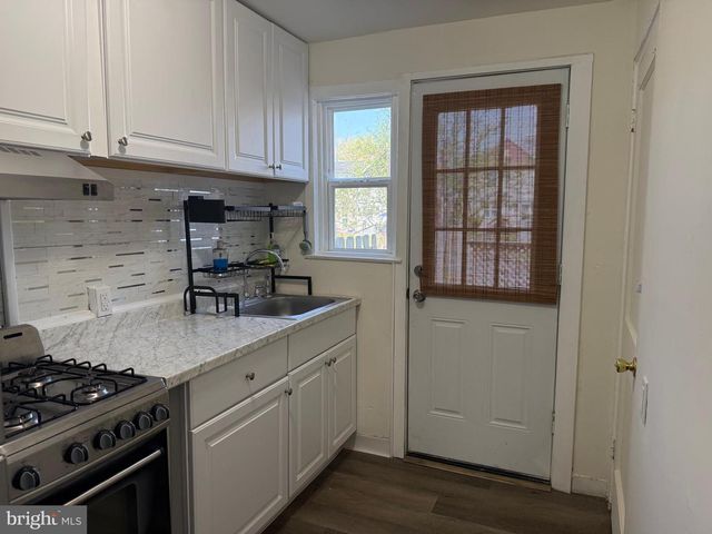 1333 SYCAMORE AVE, Wilmington, DE 19805